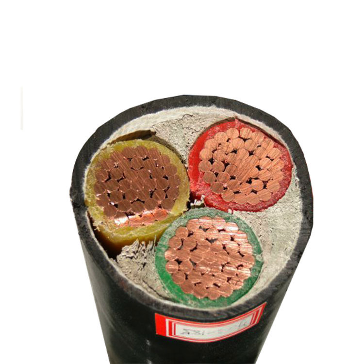 ما هو كابل الطاقة النحاسي ذو 3 مراكز؟